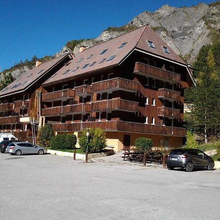 Appartement De Type 3 Allos Bagian luar foto